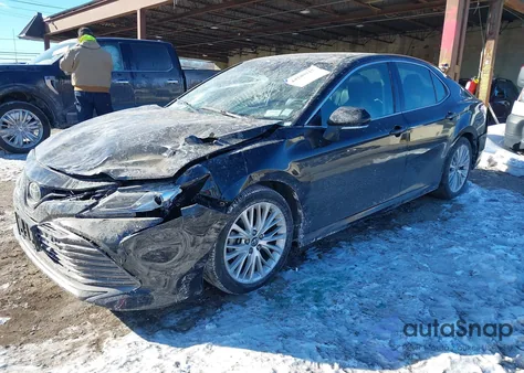2018 Toyota Camry Xle из США, поврежденный, VIN 4T1B11HK6JU059772
